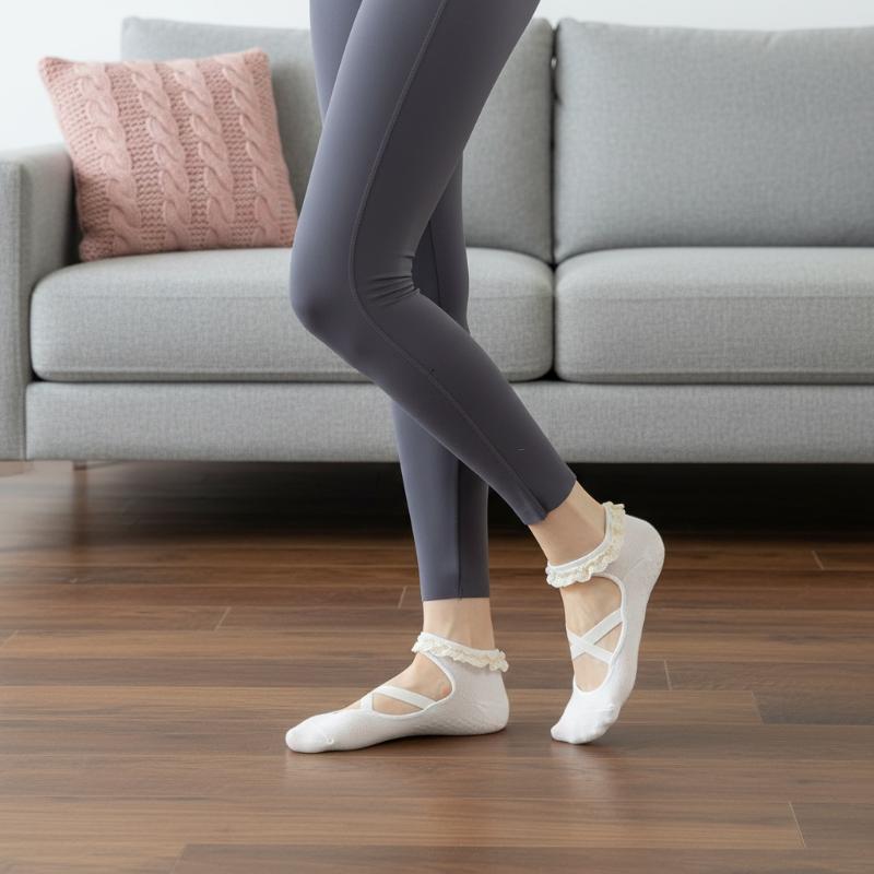 1 Paar Schattige Kantwerk Pila - Pilates & Yoga Training Center recensie en prijs